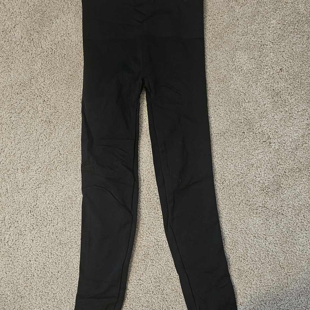 SPANX Women Black Leggings